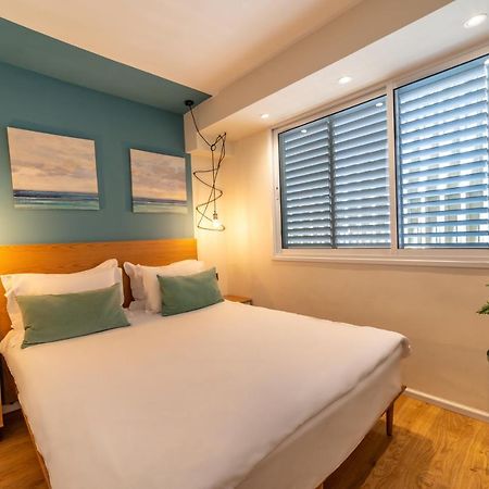The Six Days Stylish One Bedroom Apartments 엘라트 외부 사진