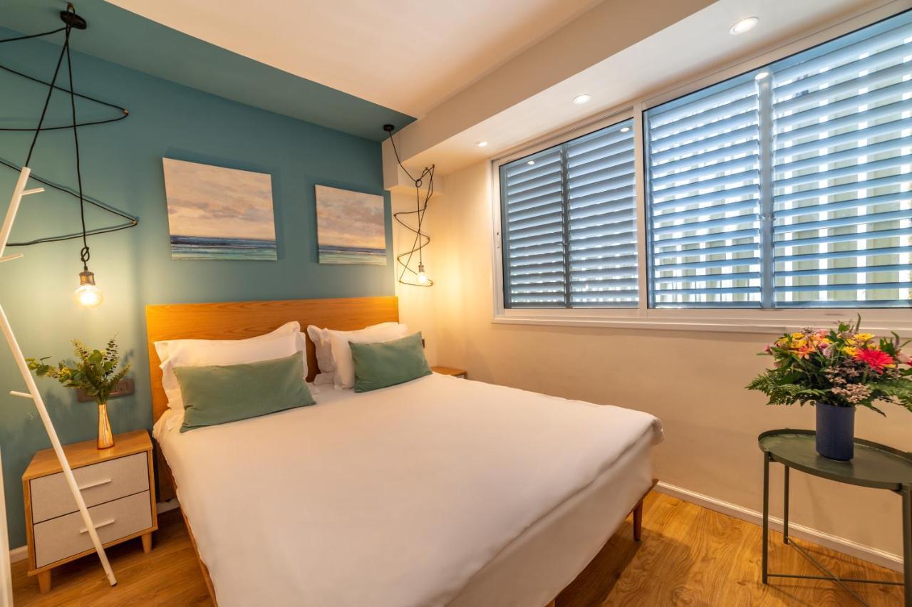The Six Days Stylish One Bedroom Apartments 엘라트 외부 사진